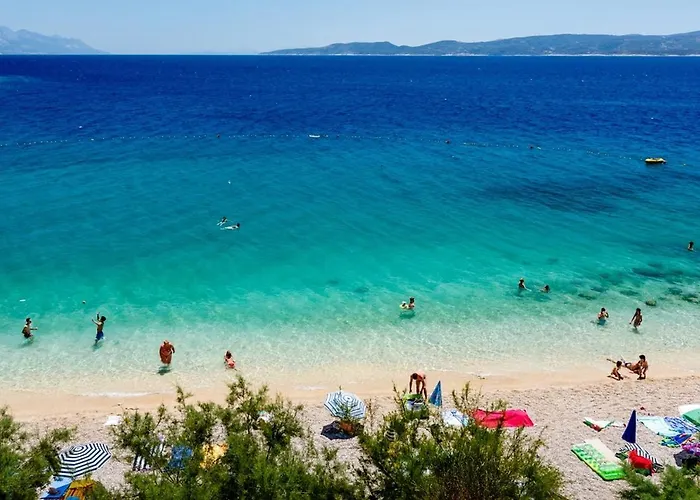 Apartments & Restaurant Galeb